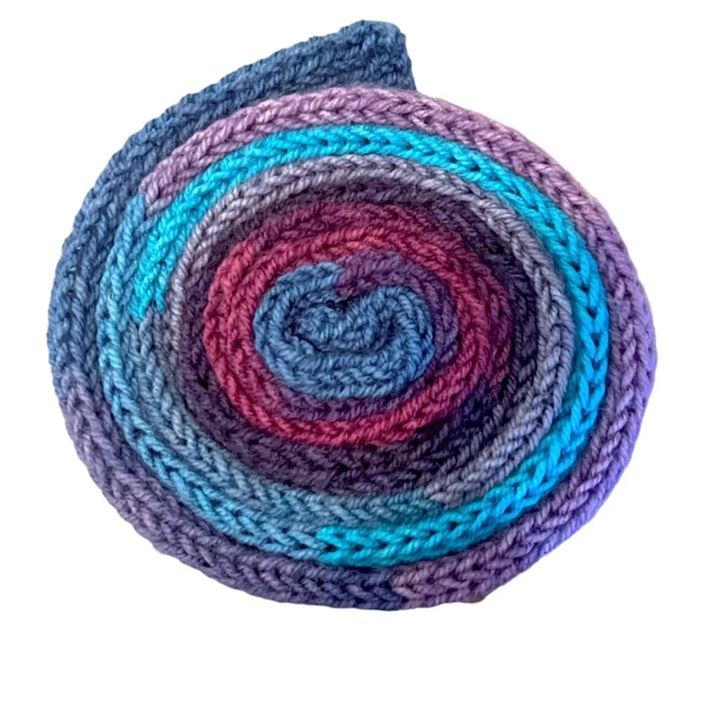 Scarf - Picture 1 of 4